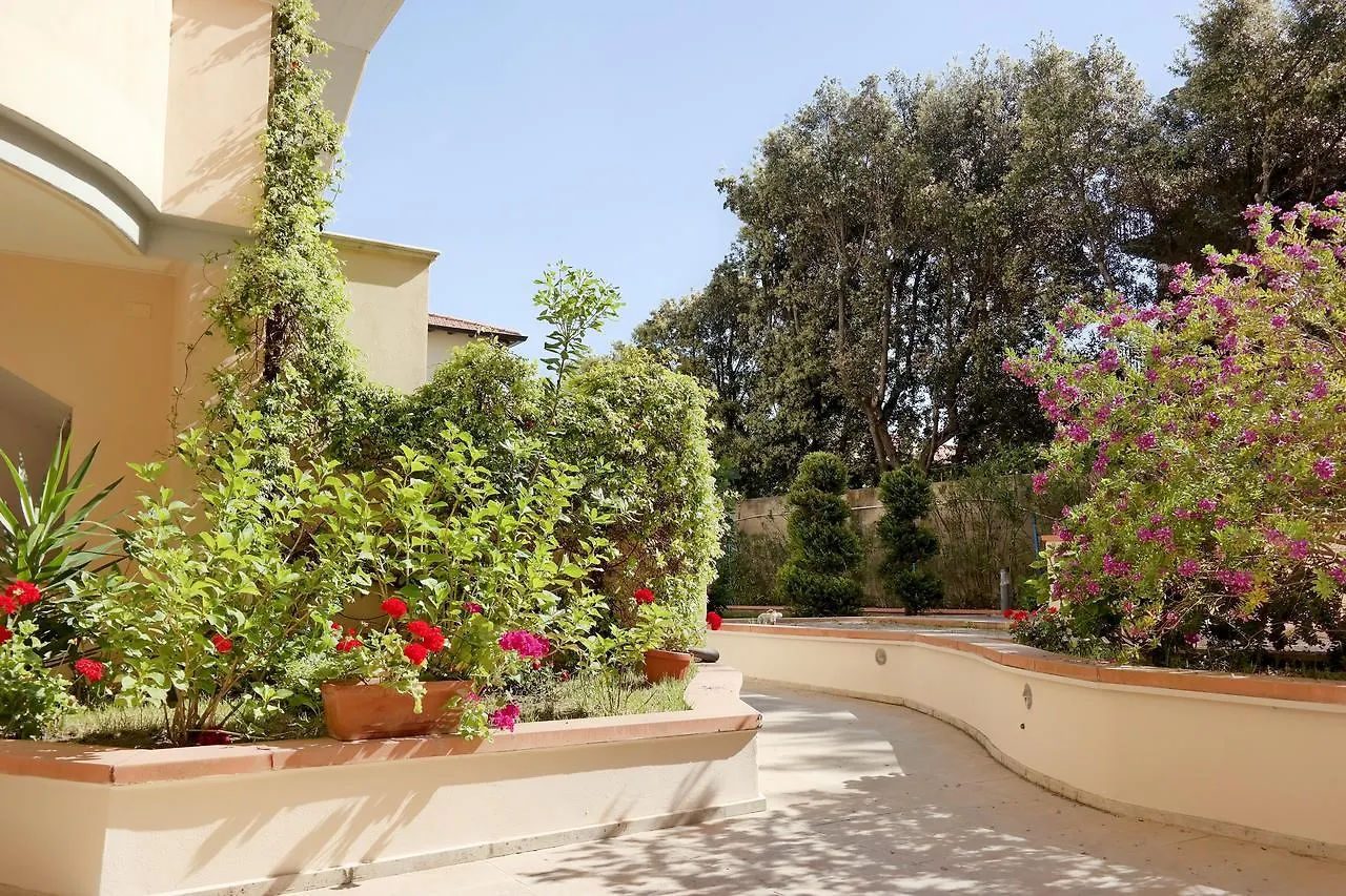 Residence Villa Lo Scoglietto San Vincenzo Aparthotel