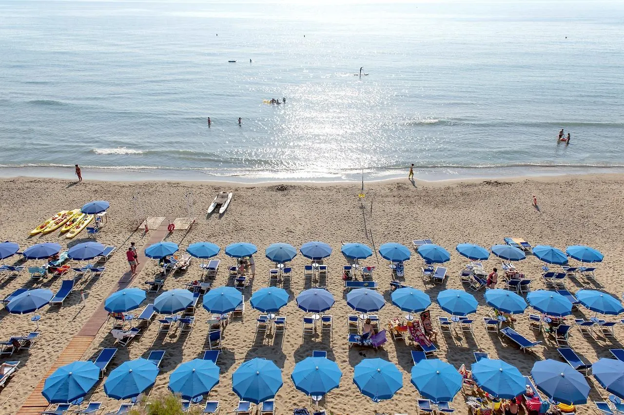 Residence Villa Lo Scoglietto San Vincenzo Apartmanhotel
